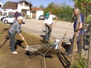 Ansäen der Blumenwiese in Schaibing am 07.05.2016